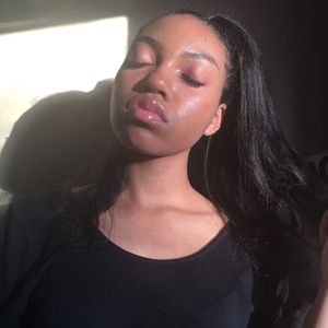 Meet your Posher, Ariel